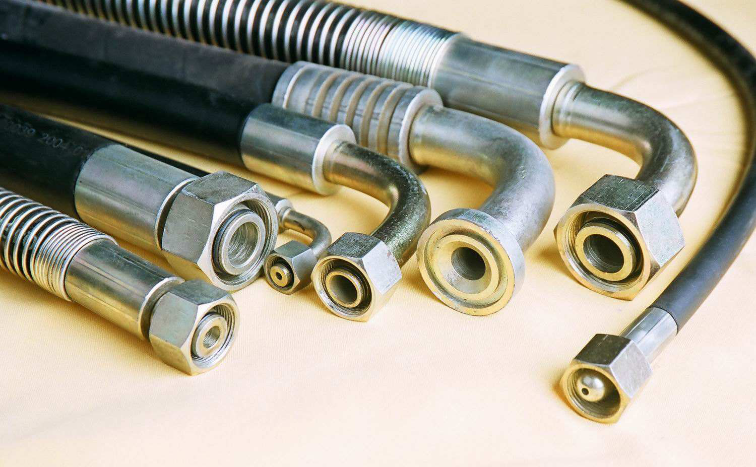 軟管實際工作壓力與壽命關系圖